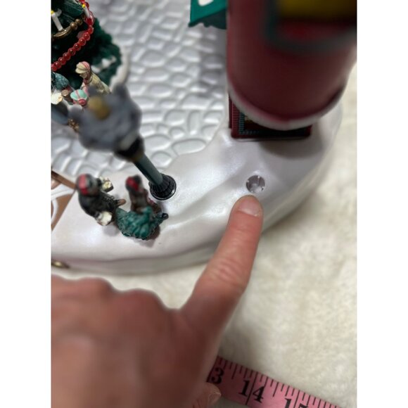 trendmasters A Caroling We Go animated lighted up Christmas - Picture 5 of 6